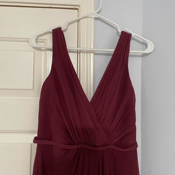 David’s Bridal Chiffon bridesmaid dress - Picture 2 of 13